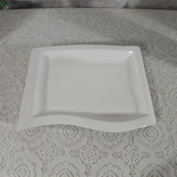 Pitcher and Platter White - Picture 3 of 5